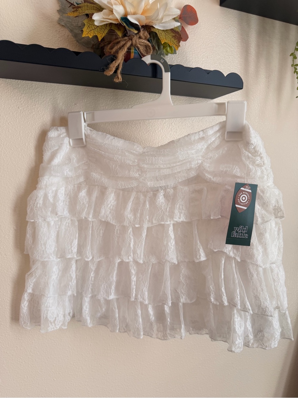 wild fable White Lace Tiered Ruffle Mini Skirt